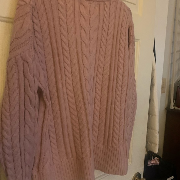 New Philosophy Blush Color Cable Sweater SZ Small Will fit Medium - Picture 7 of 11